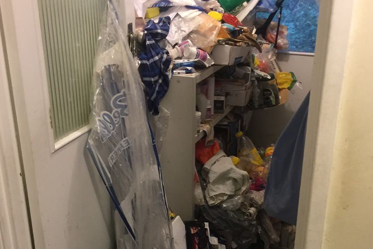 How to Handle Hoarder’s House